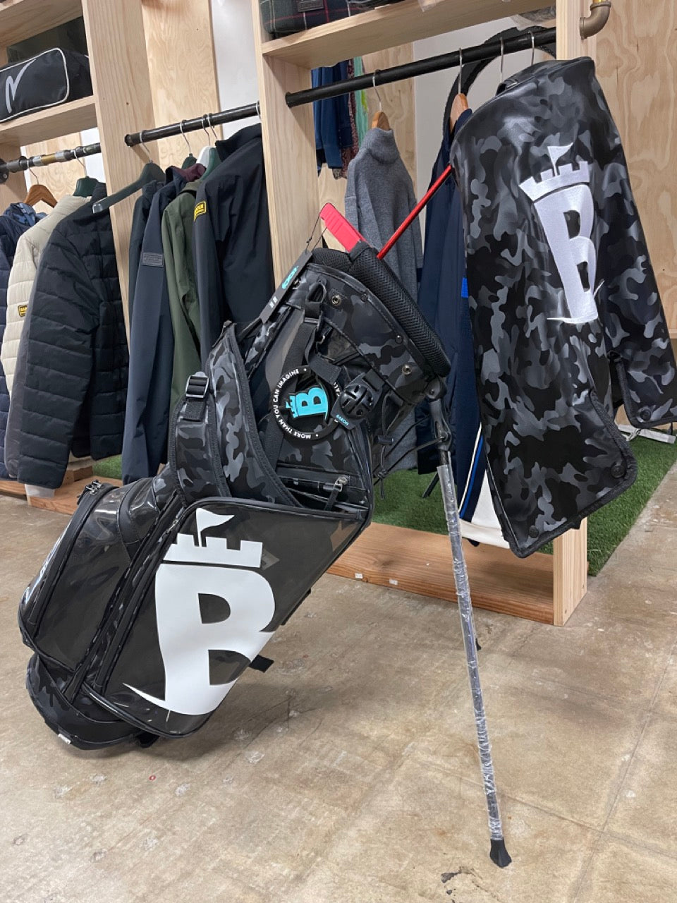 LAST CALL Baron calcite camouflage stand bag