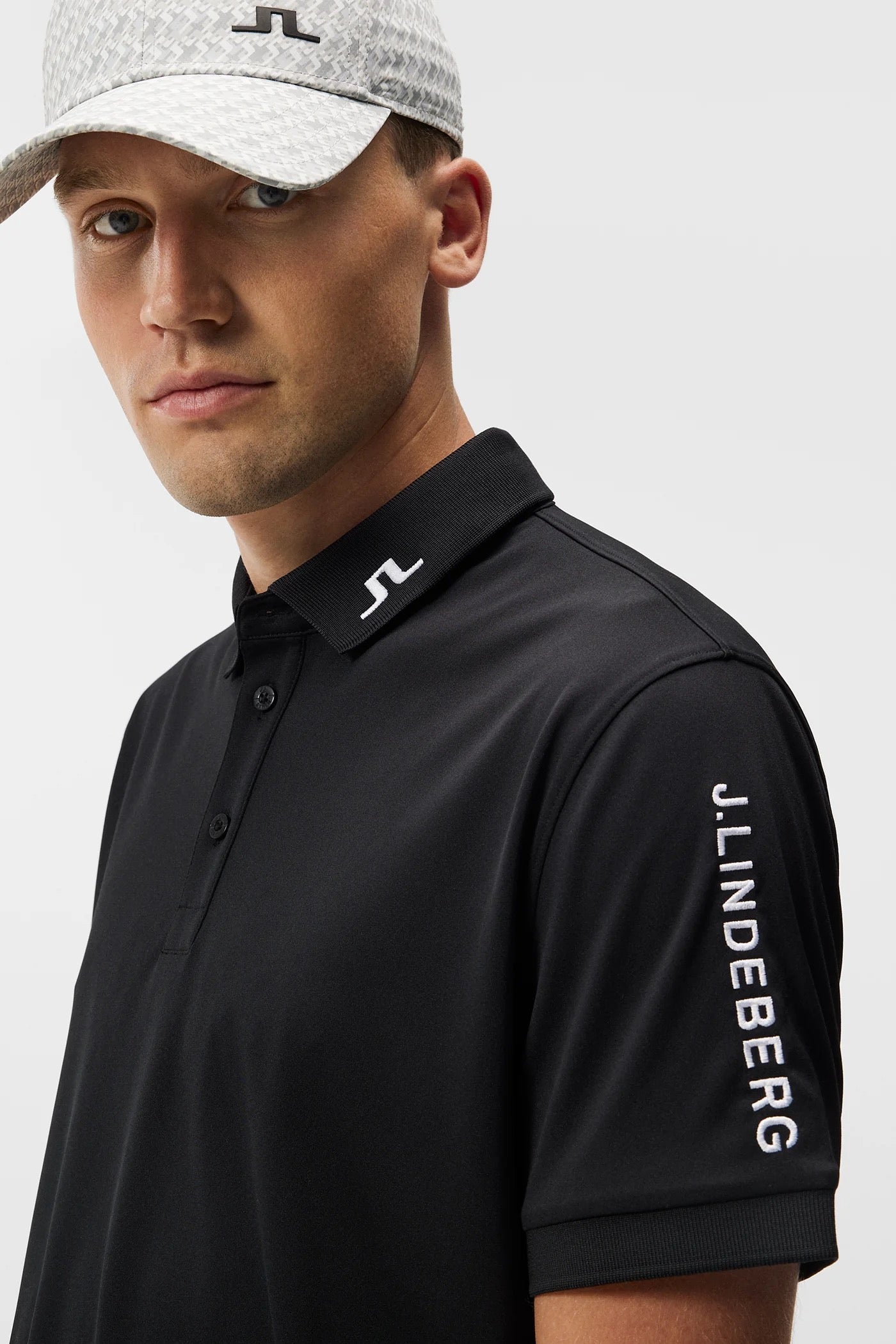 J Lindeberg Men's TOUR TECH SLIM POLO - 2 Colors