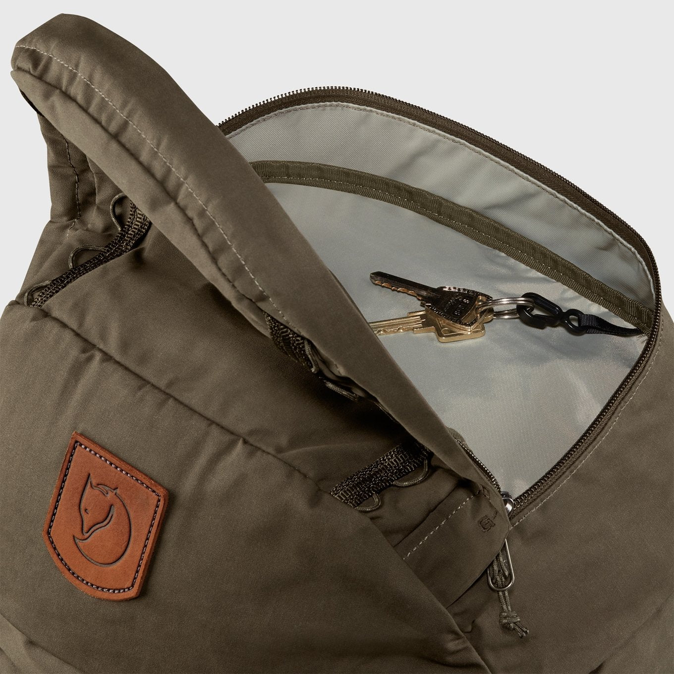 Fjallraven Singi 48 F23321