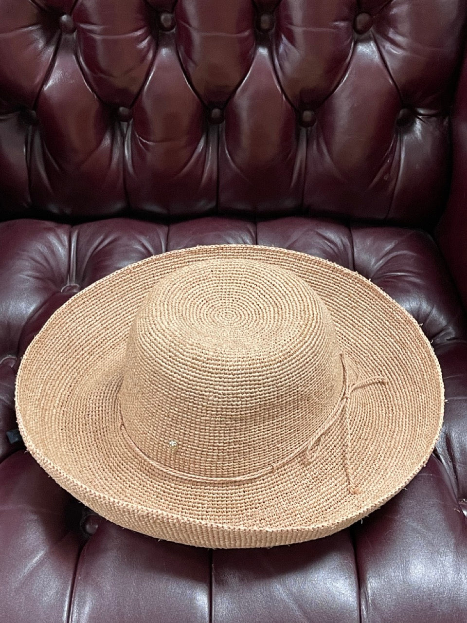 Helen Kaminski Provence 12 Nougat