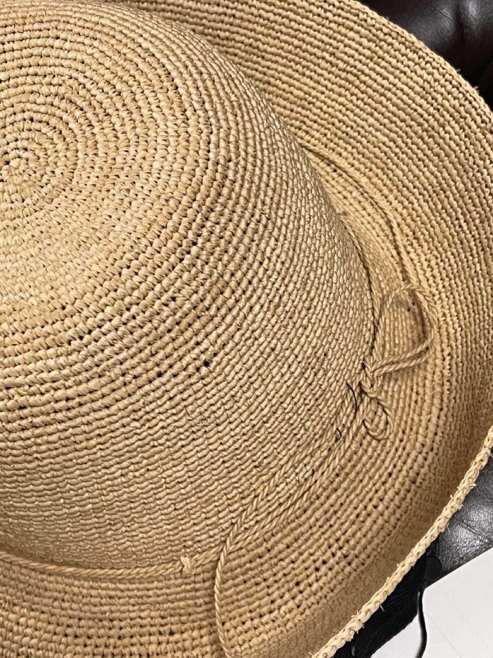 Helen Kaminski Provence 10 Natural