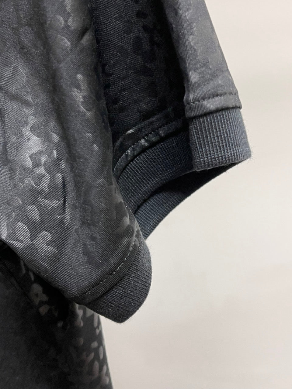 Gfore mens EMBOSSED FLORAL POLO