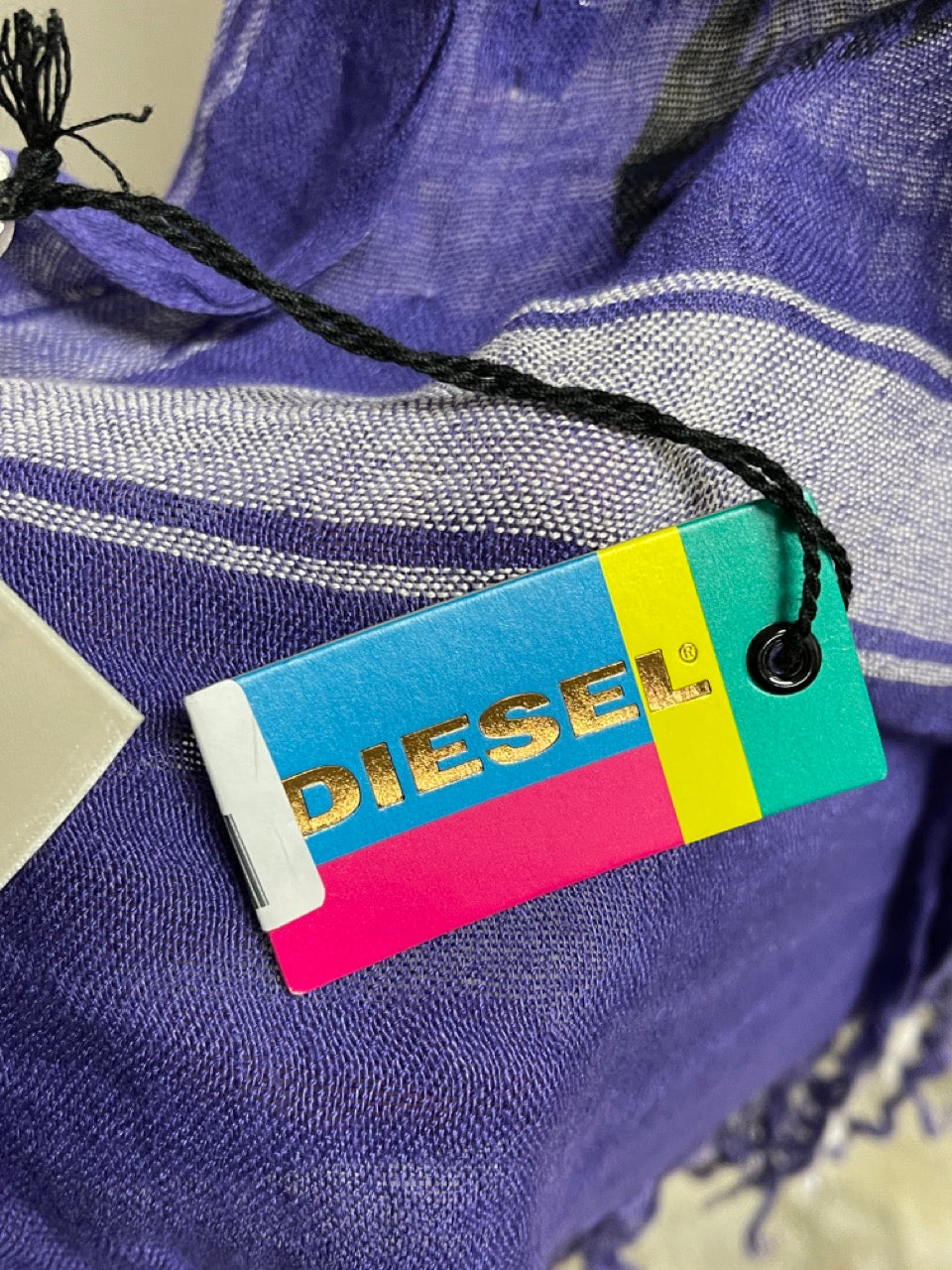 Diesel beads scarf