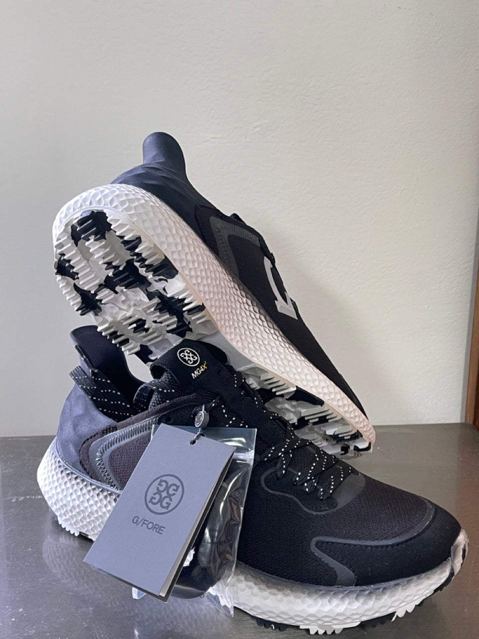 Gfore mens MG4+ golf cross trainer shoes G4MF21EF40 onyx