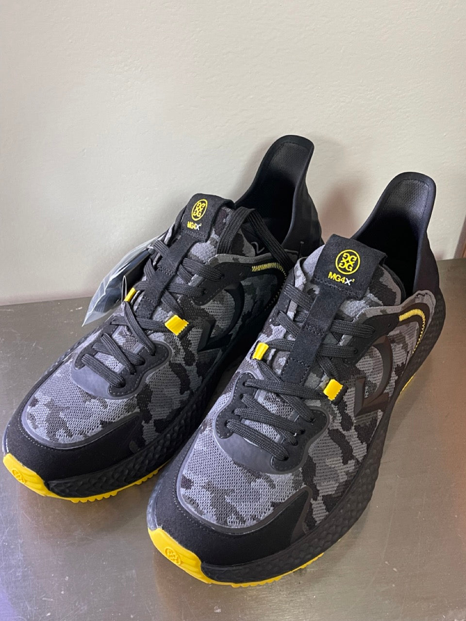 Gfore mens MG4+ golf cross trainer shoes G4MS22EF42 ONYX CAMO