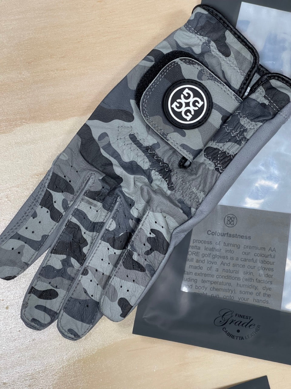 GFORE MEN'S DELTA FORCE CAMO GOLF GLOVE