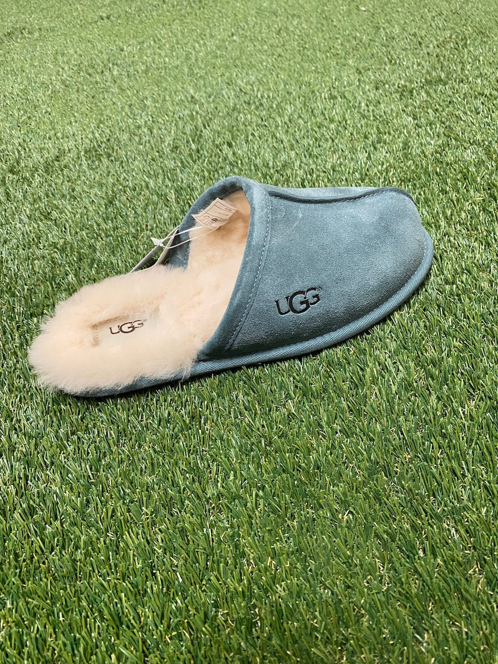 UGG Men's Scuff Sliper - Sky blue