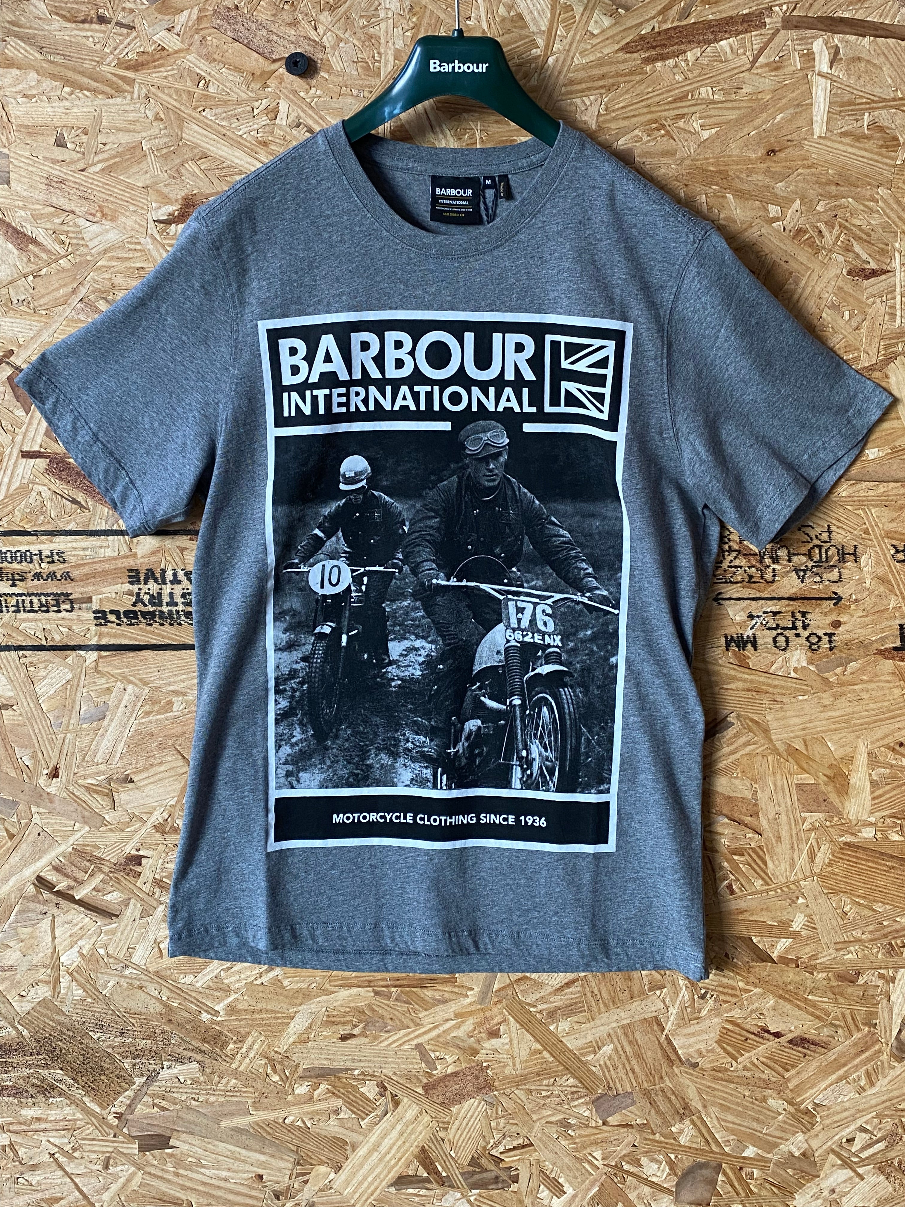 Barbour Men's International Racer Tee - Grey