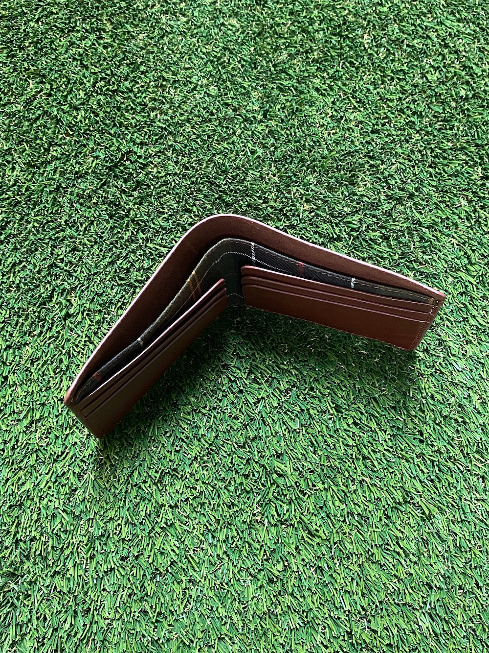 Barbour Hadleigh Leather Billfold Wallet - Chest nut