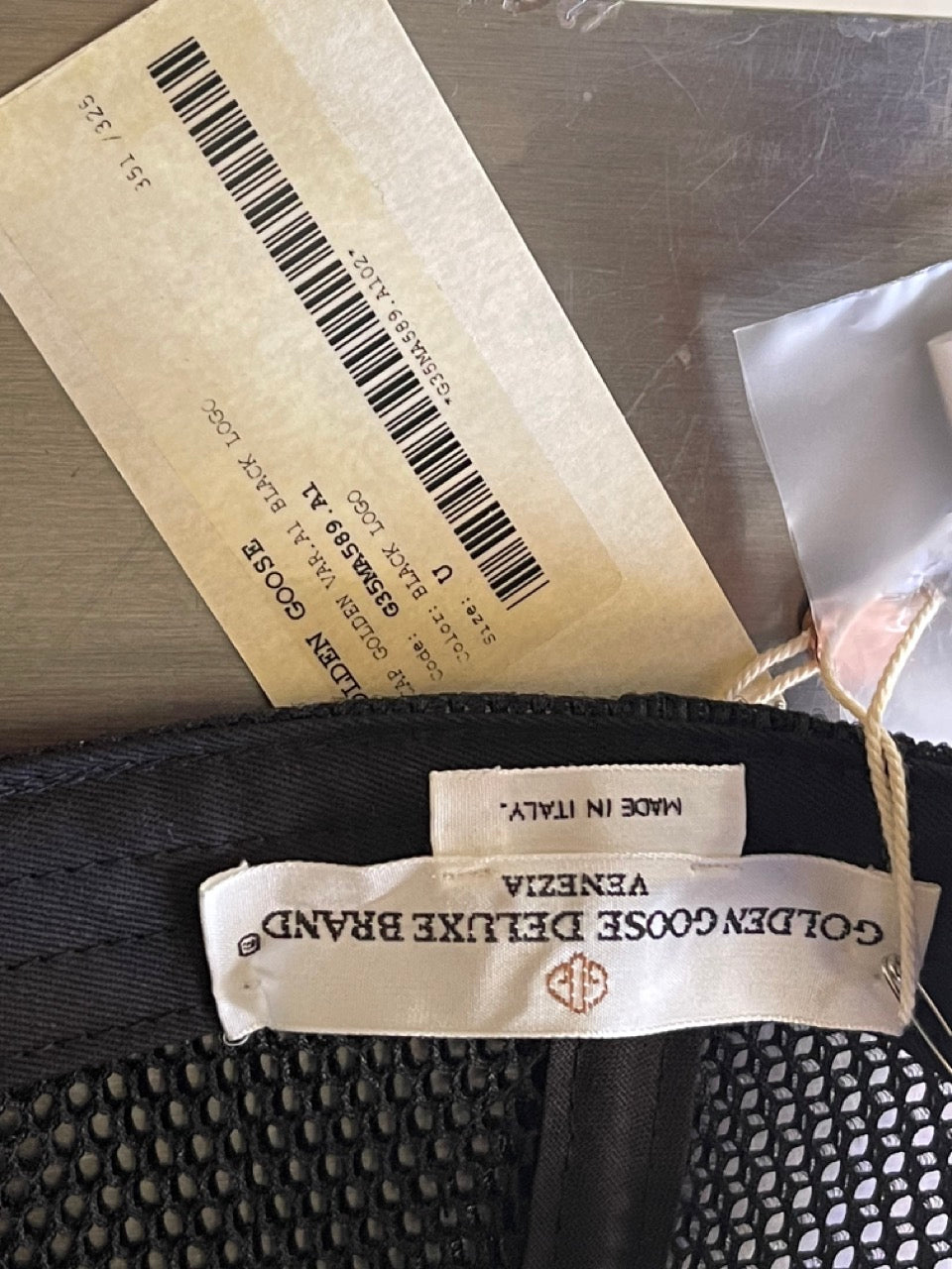 Golden Goose Cap Black Logo G35MA589