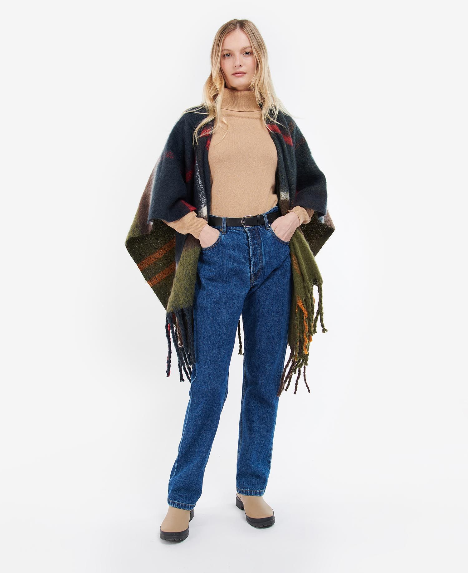 Barbour WOMEN'S Isla Boucle Serape