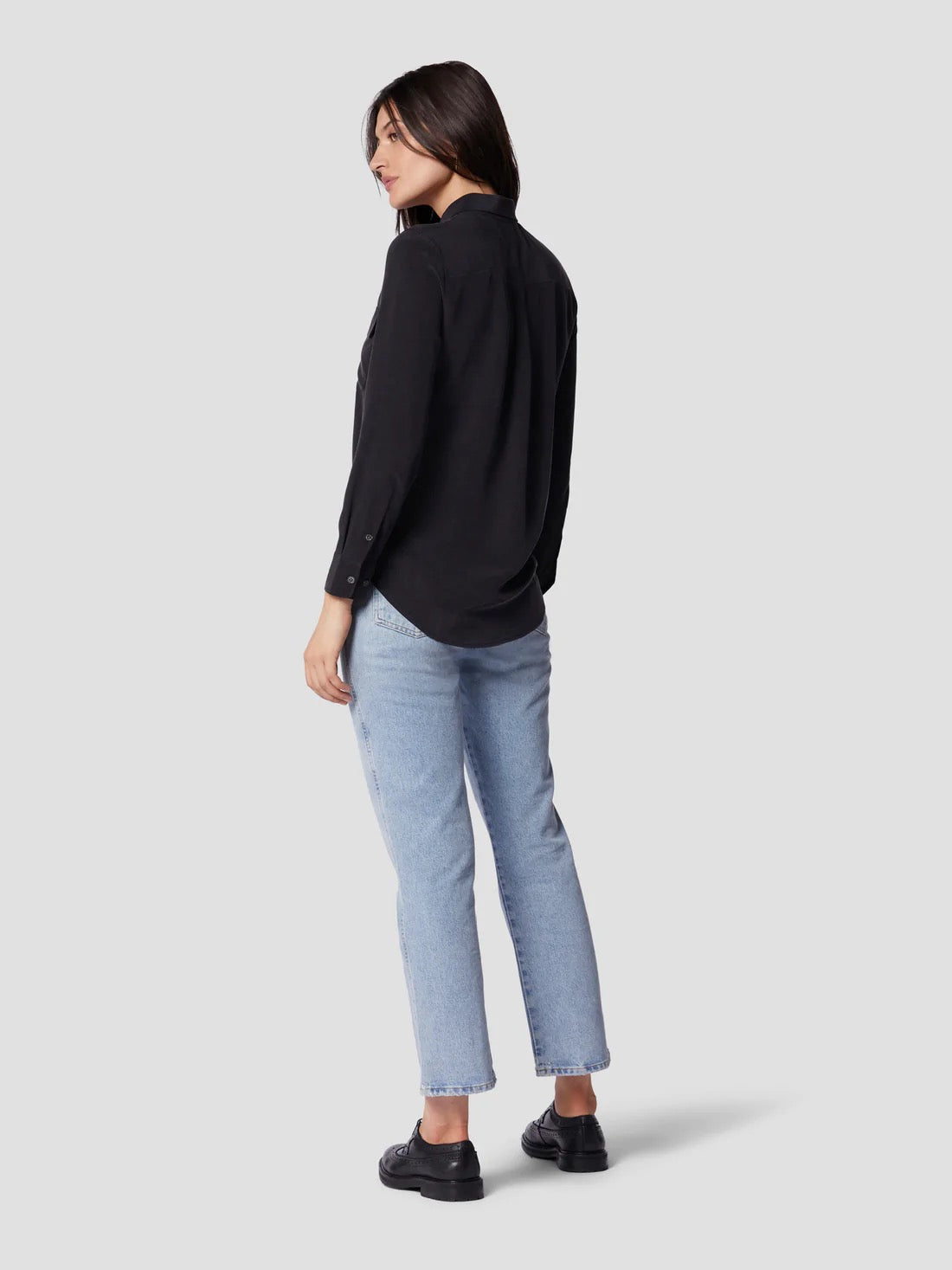 EQUIPMENT Slim Signature Silk Shirt Blouse - TRUE BLACK