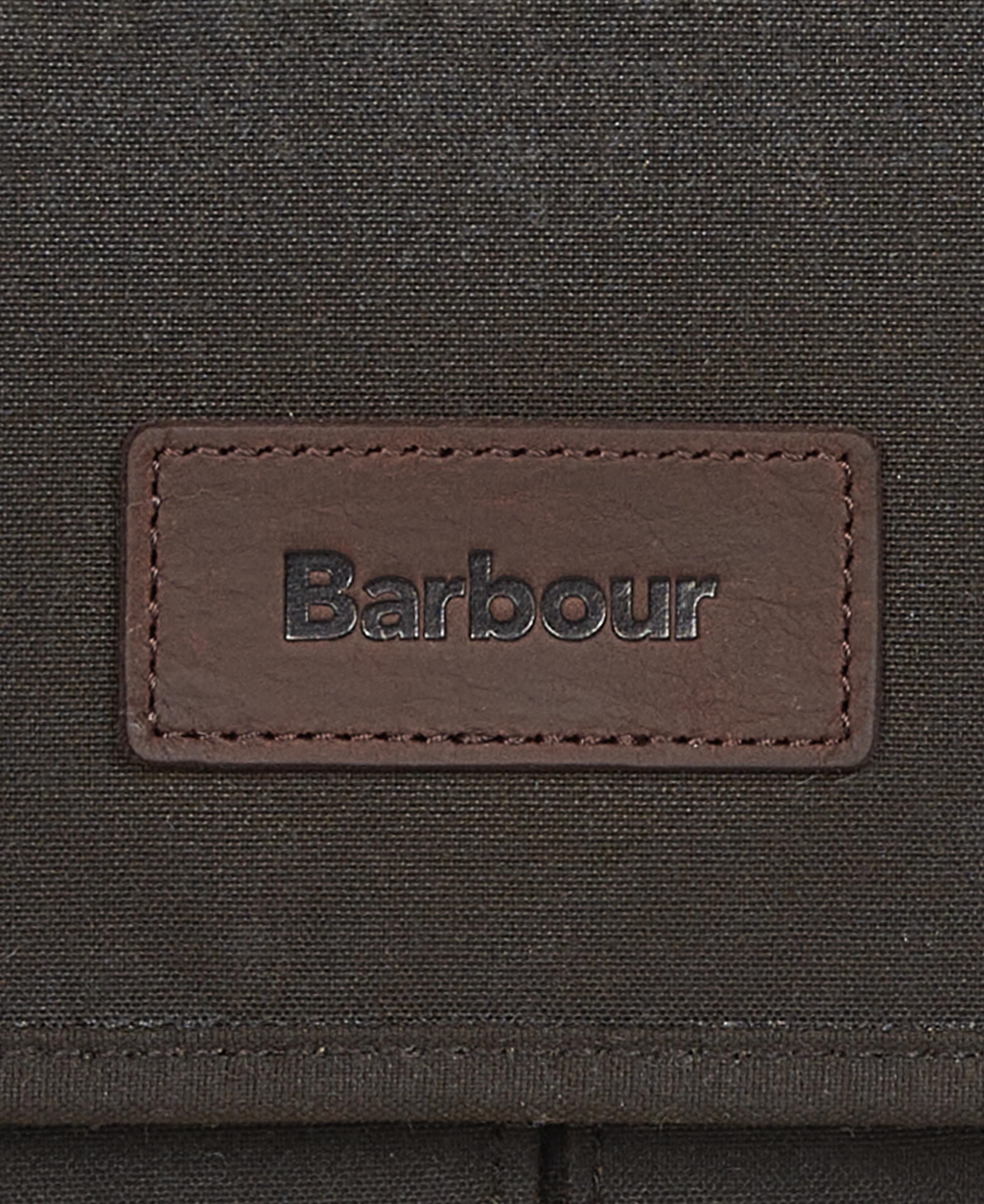 Barbour Essential Wax Messenger Bag