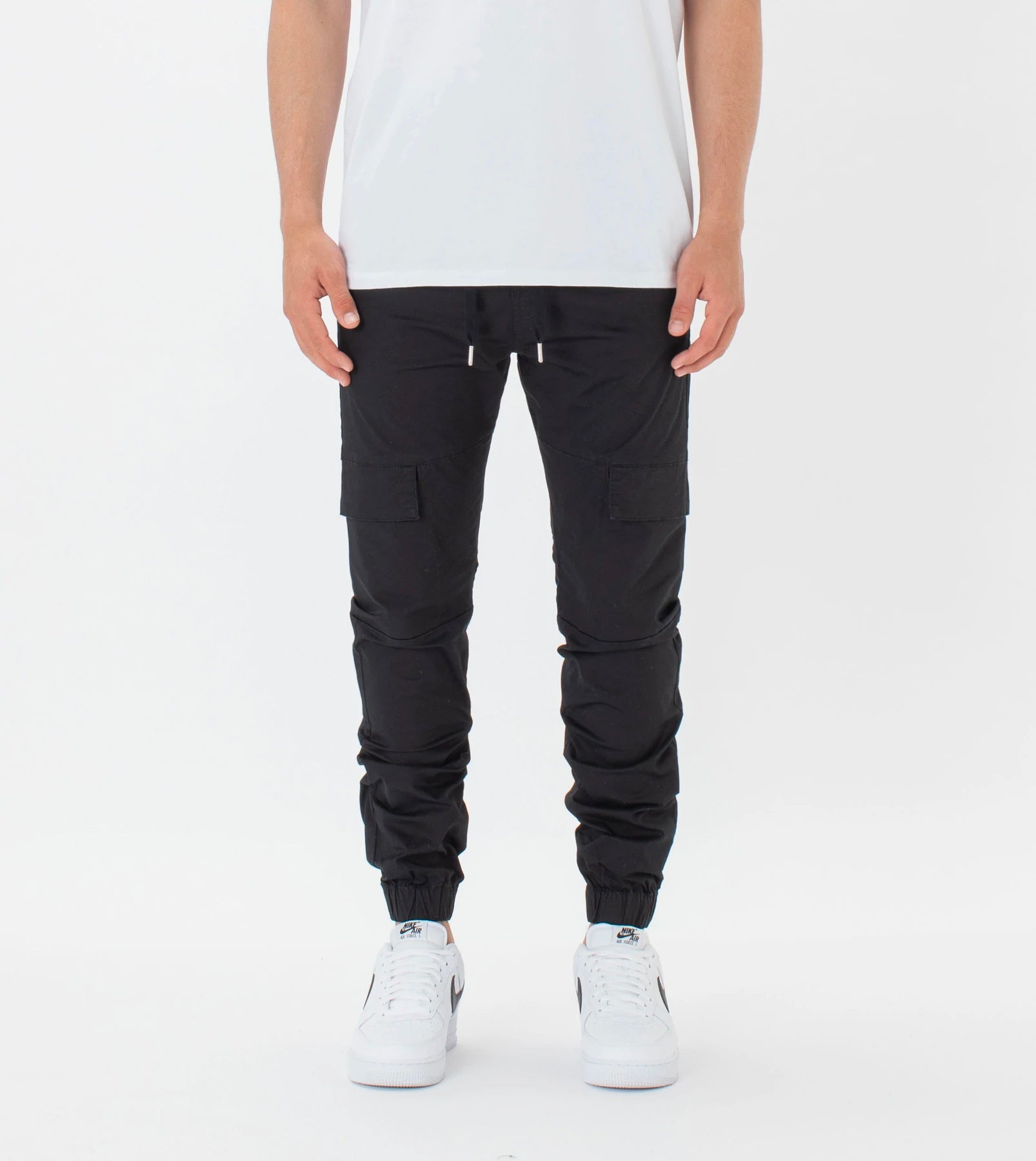 Zanerobe Sureshot Lite Cargo Jogger Black 709-NON