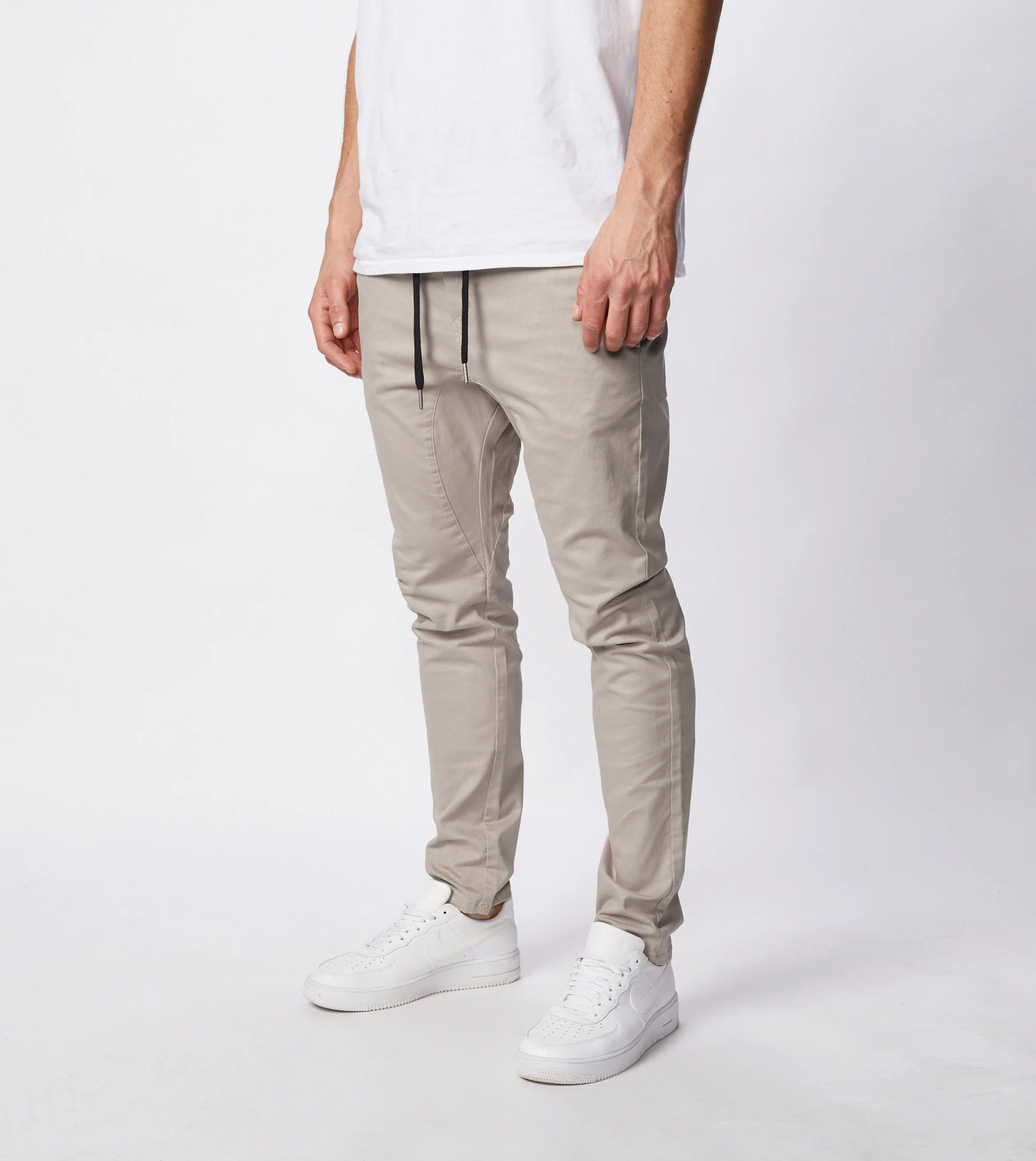 ZANEROBE Sureshot Chino Almond 720-CON