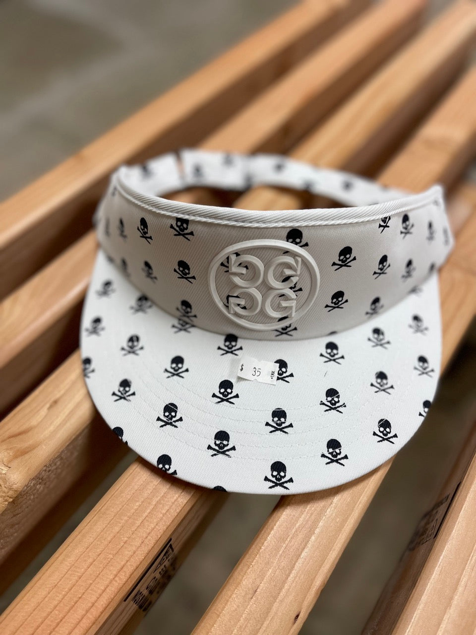 GFORE Skull & T's Visor Snow