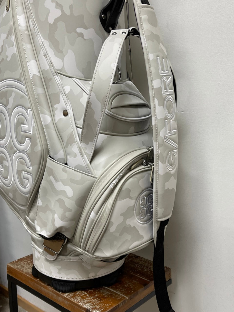 GFore Golf Snow Camo Tour Bag