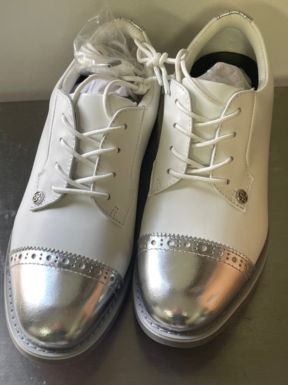 GFORE WOMEN'S SILVER CAP TOE GALLIVANTER