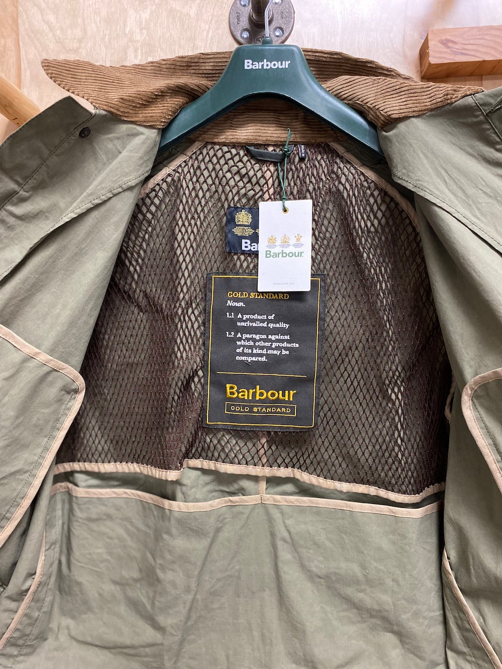 Barbour beaufort mens store gold