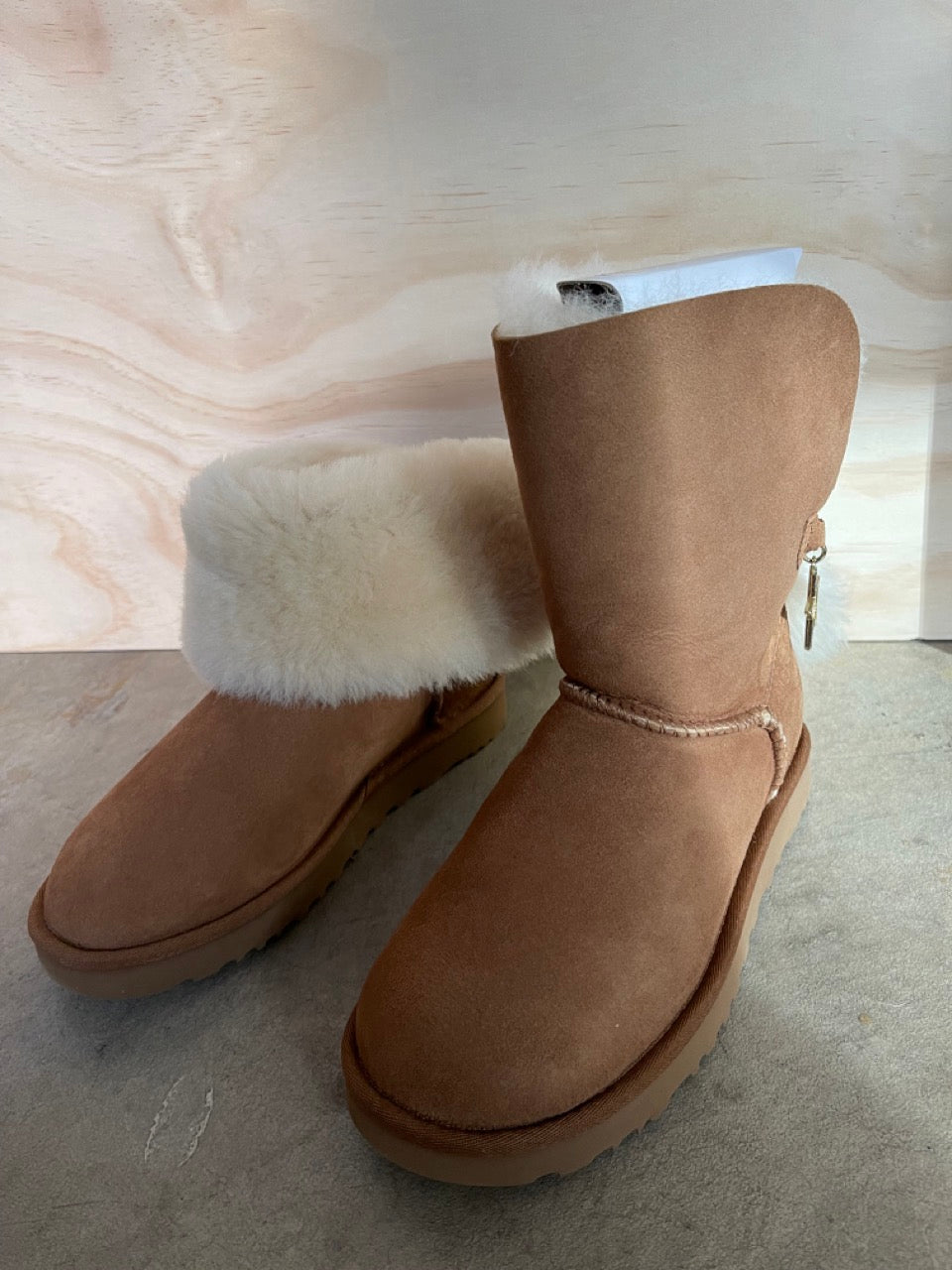 Ugg 1095717 deals